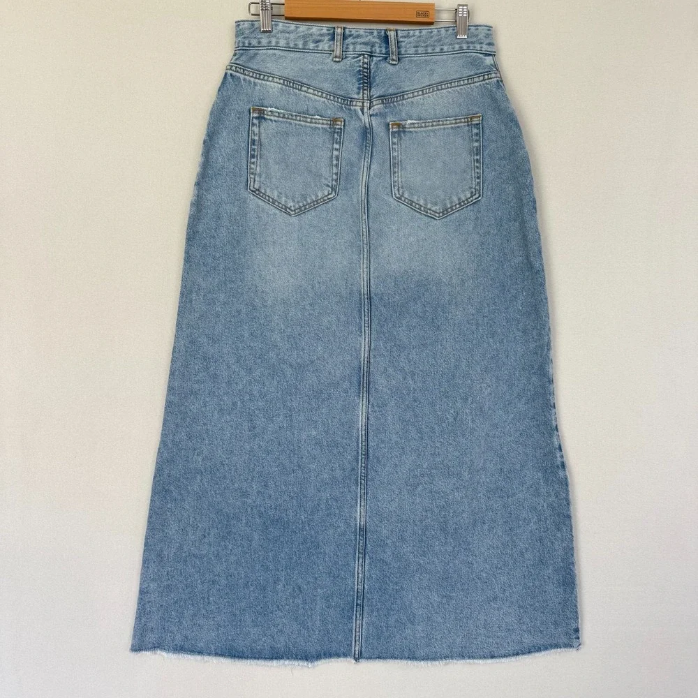 Anthropologie Pilcro Madi Women's 12 Front Slit Denim Maxi Skirt Light Wash Y2K